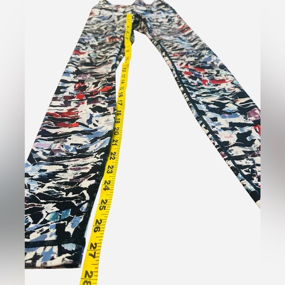 Lululemon Wunder Under Hi-Rise Tight Leggings 28” Womens 2 (Full on Luxtreme) - Picture 11 of 13